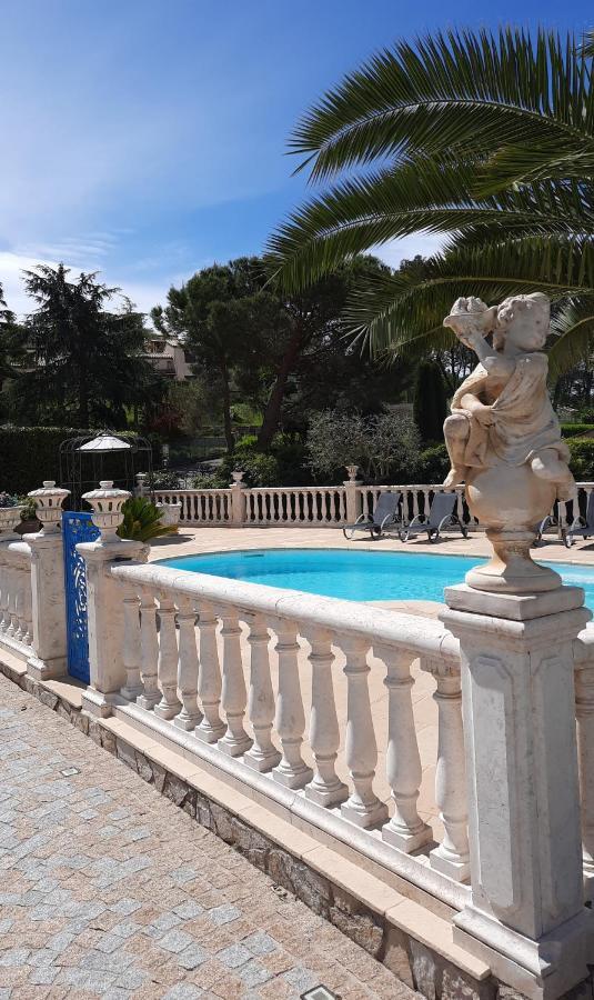 Peymeinade Gite Les Pins Climatise Piscine Chauffee Jardin מראה חיצוני תמונה